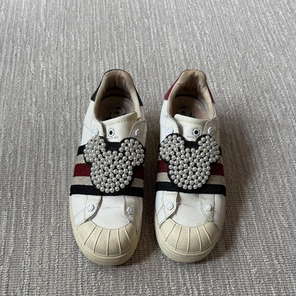 Womens DISNEY limited edition White Sneakers with Pearl Mickey Mouse Accent